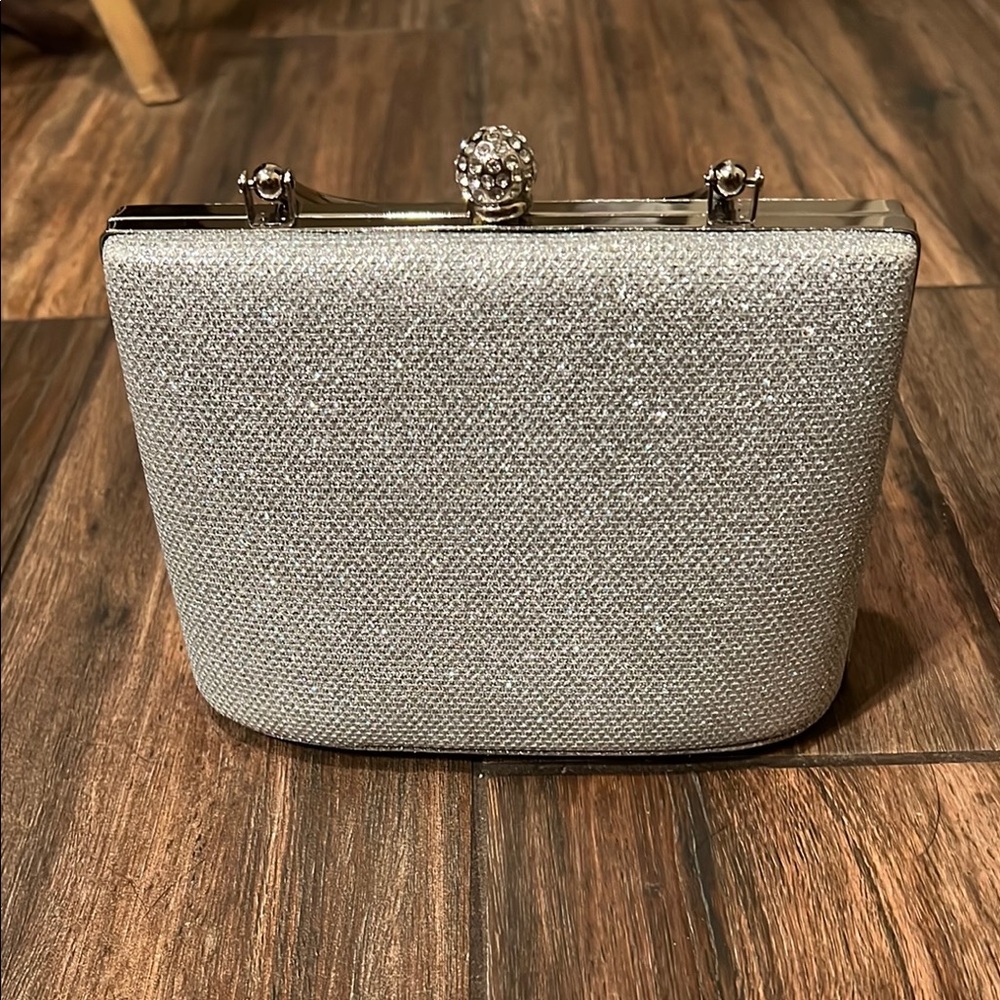 🌟 NWT Prezzo brand women’s clutch or shoulder mini bag